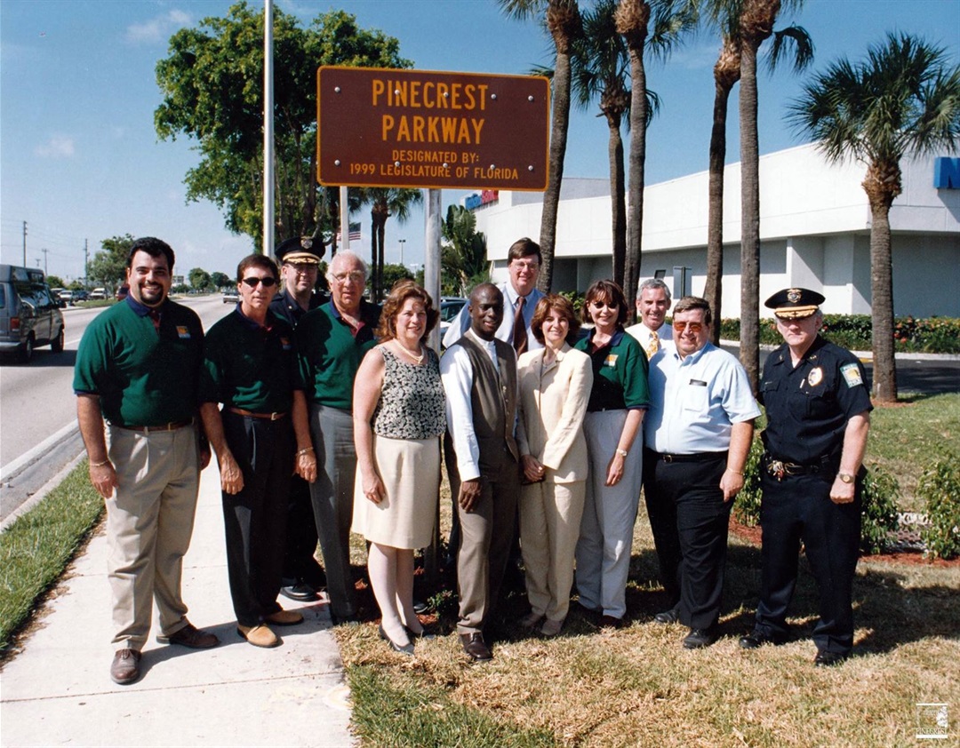 Pinecrest Parkway Village of Pinecrest